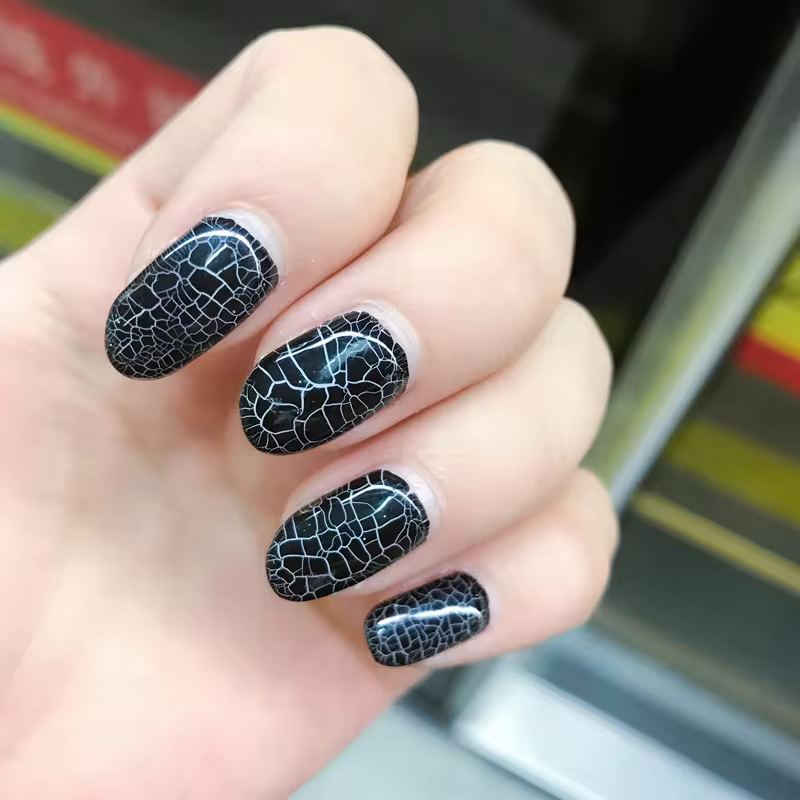 crackle nail polish