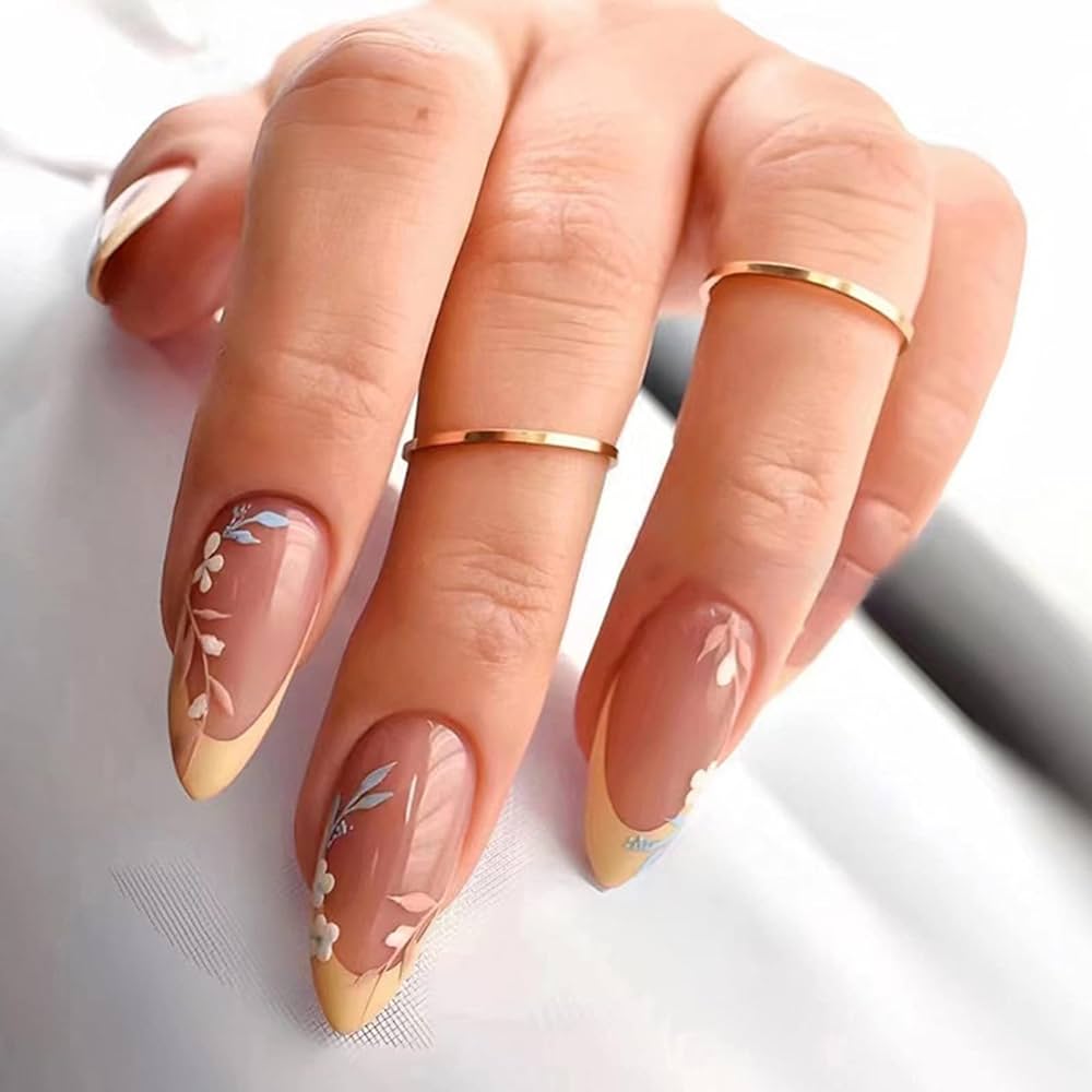 stiletto nails